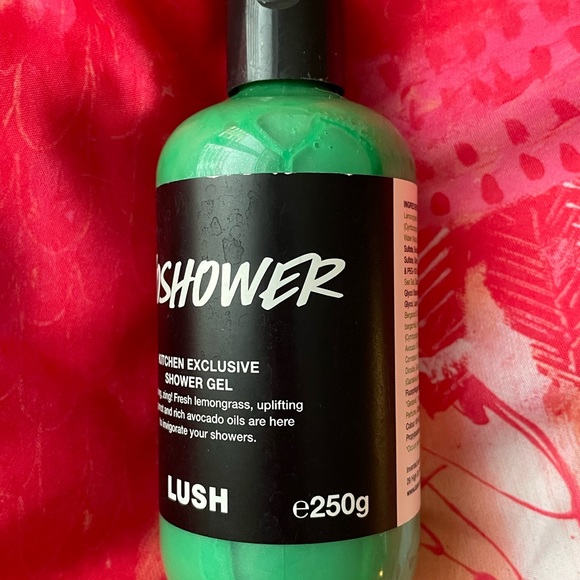 * NEW * Avoshower Shower Gel - Lush UK exclusive - Picture 2 of 5
